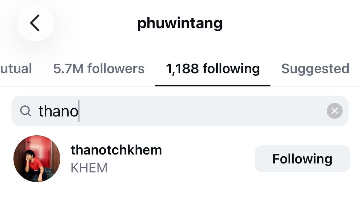 befoxt's tweet photo. เอางี้ freehand x phuwin เฉลยเมื่อไหร่ พี่กรี้ดเมื่อนั้น จ้องงงงงงงงงงงงงง อยู่ไม่ไหวละ5555555555555555555555คนที่จะฟินที่สุด กุเท่านั้น 😯 https://t.co/O1A634ZoHx