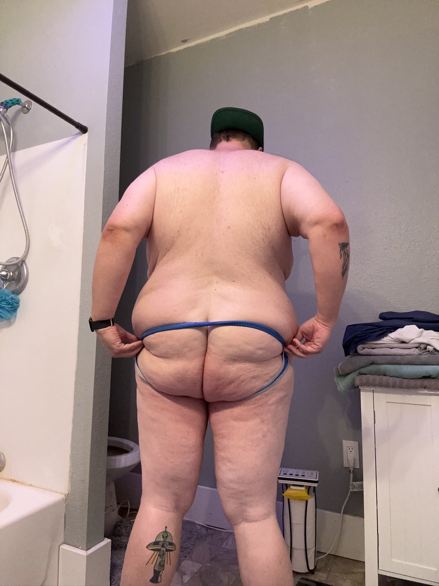 BeardedBearGrr's tweet photo. Happy Father’s Day to all the Dads and Daddies, this Daddy had a good day 😈 https://t.co/aCcZHXQ8eB