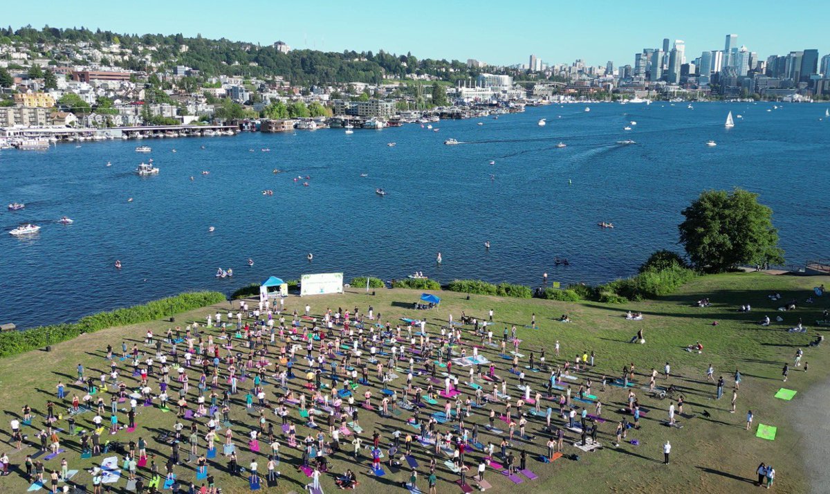 IndiainSeattle's tweet photo. (2/3) https://t.co/KLqLUJ3pft
