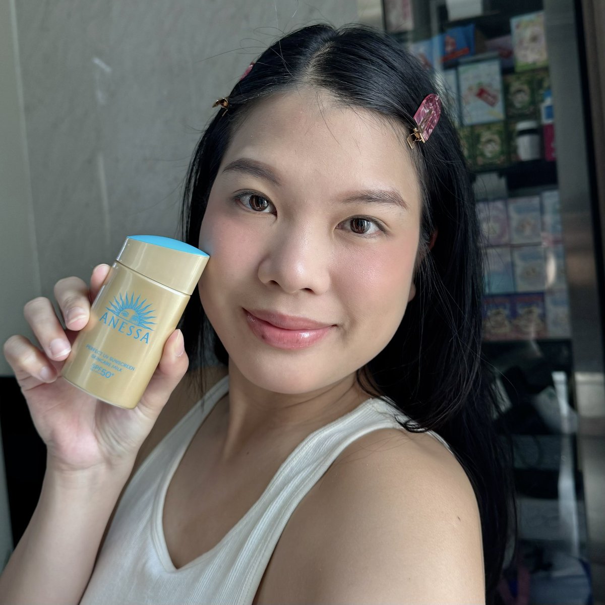 YippeeTweet's tweet photo. ใช้มาไม่รู้กี่ขวดแล้ว ANESSA Gold Milk SPF50+ PA++++ กันแดดเนื้อน้ำนม กันเหงื่อกันน้ำสูงสุด กันแดดประสิทธิภาพดีจากญี่ปุ่น เป็นมิตรต่อทะเล ปรับผิวให้สว่างขึ้น แล้วเนื้อฉ่ำผิวโกลว์ บางเบาสบายหน้ามากๆๆๆ ควบคุมความมันตลอดทั้งวัน ไม่อุดตัน ไม่รบกวนเมคอัพ ออกแดดกลางแจ้งไม่กังวลเลย☀️

#ANESSAThailand #กันแดดอันดับ1ในเอเชีย #MasterofSuncare #ANESSA100YearsofUVResearch