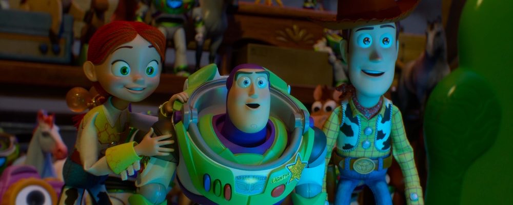 EntVoiceNews's tweet photo. Pixar’s famous toy heroes return to face the onslaught of tech in heartwarming “Toy Story 5” >> https://t.co/bCbBiKLGRF https://t.co/zvXwg9ZhLj