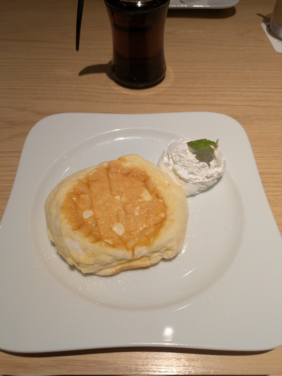 tanatos771's tweet photo. パンケーキ！
＃むさしの森珈琲 https://t.co/H8jb0hA8JA