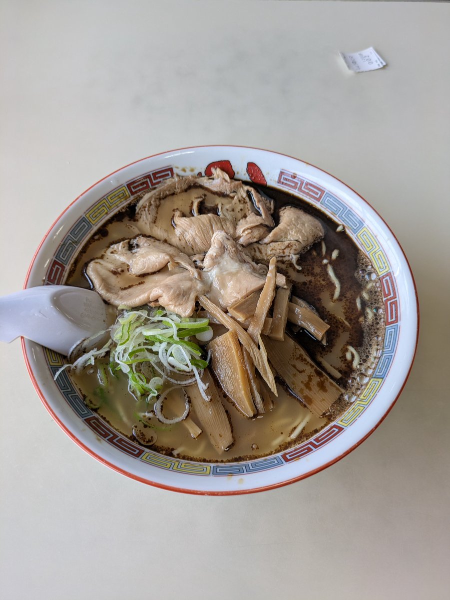 mini_tanalist's tweet photo. 旭川の蜂屋初めて食べました〜☺️
高砂温泉にも行ってきました〜♪ https://t.co/TJbfaTHWSf