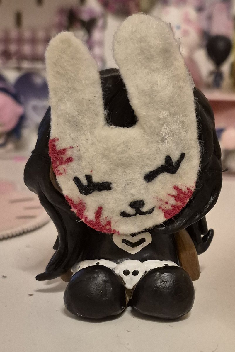 janizaal_'s tweet photo. im so bad at clay art but i cant stop... do i hate myself 😓😓 anyways here's taliyah #daybreakroblox https://t.co/7ph7e0M9ec