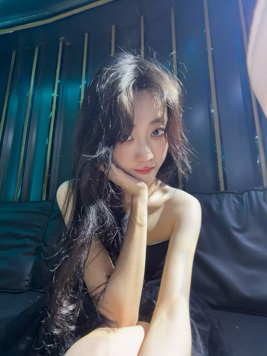 mg今天吞J了吗？ tweet media
