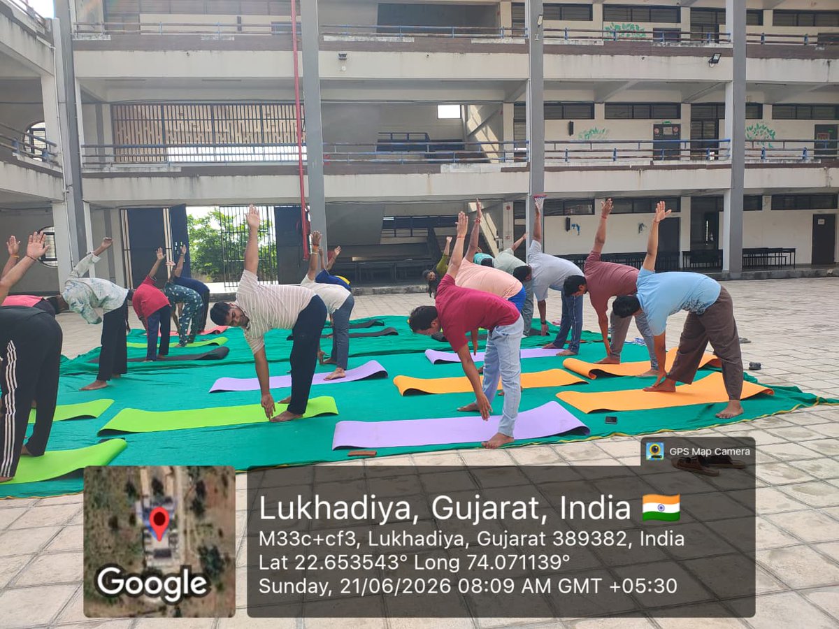 EMRSLUKHADIYA's tweet photo. International day of yoga celebration #PA_TASP_dahod#nests https://t.co/KLh3GsJI0t