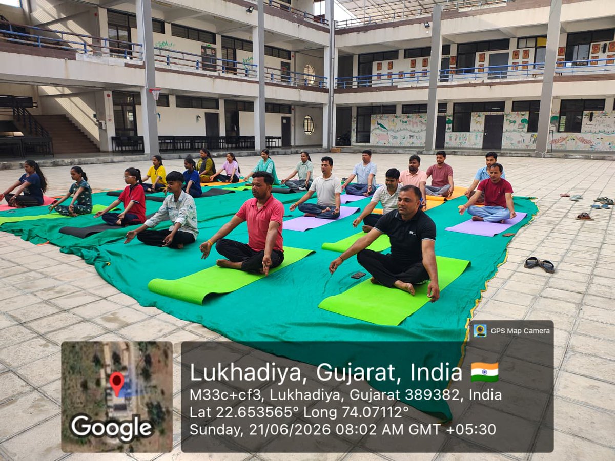 EMRSLUKHADIYA's tweet photo. International day of yoga celebration #PA_TASP_dahod#nests https://t.co/KLh3GsJI0t