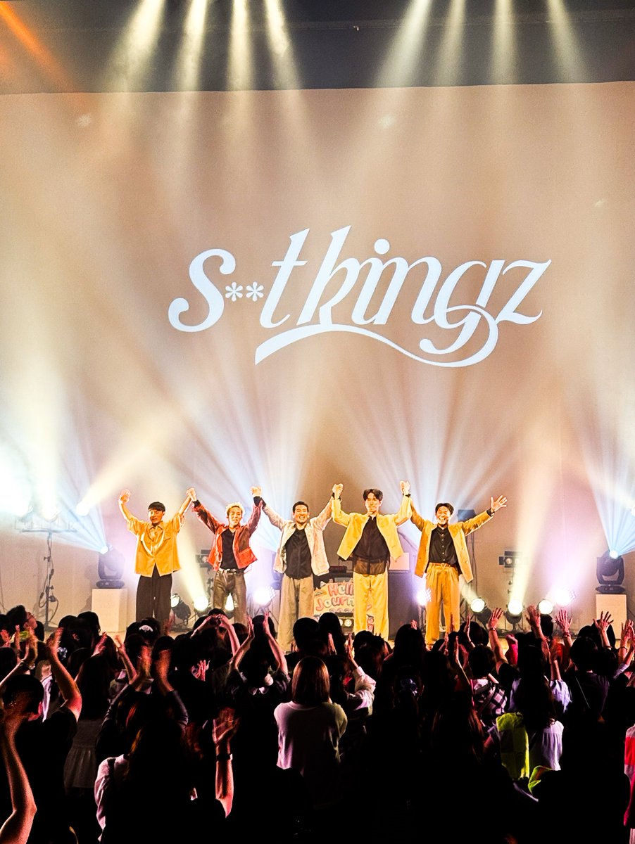 stkgz_official's tweet photo. Hello Journey 2026 
at サンリオピューロランド

たっぷり1時間のライブ、盛り上がっていただきありがとうございました🔥

撮影OKだったキャラクターとのコラボ楽曲はSNS掲載OKです！
ぜひ、 #サンリオ #シッキン のハッシュタグをつけて投稿してください✅
（写真4枚目にあります通り、例の家族のパフォーマンスも、投稿OKとなります！笑）

#サンリオ #シッキン
