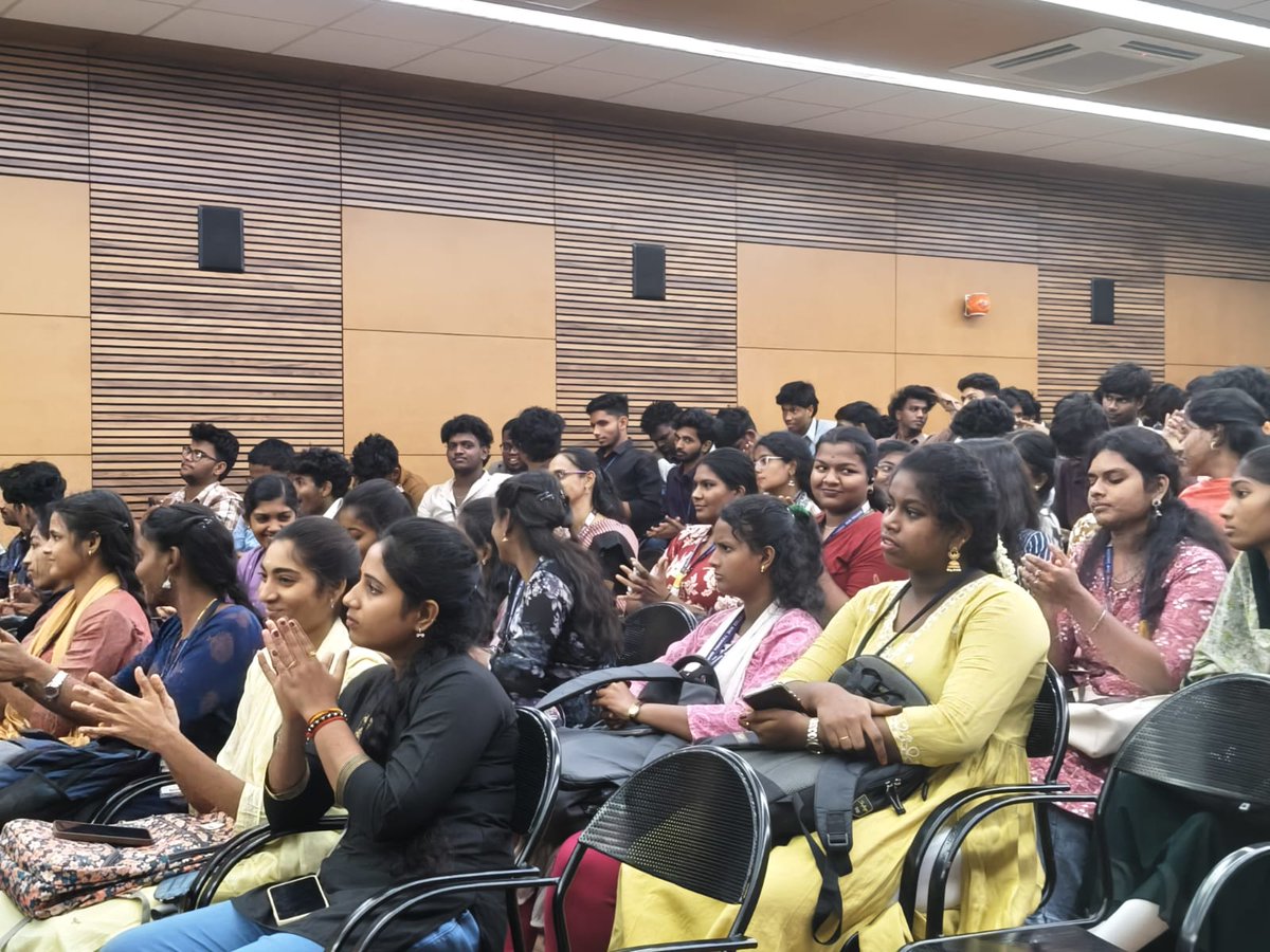 DoT_TN_LSA's tweet photo. An awareness programme regarding Cybercrime/EMF /Sancharsaathi was conducted today by the Compliance Team of TN LSA at A.M. Jain College, Meenambakkam. https://t.co/3l06Pst2Ov