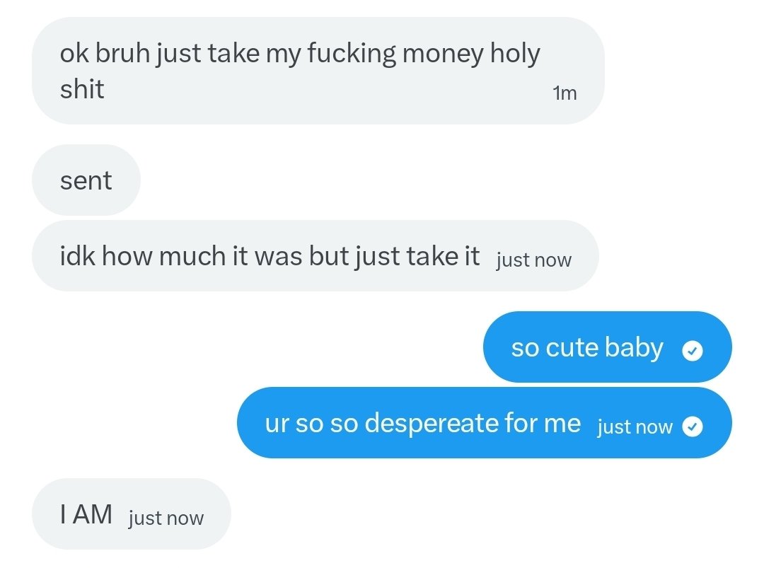 bratyuze's tweet photo. this is how all of u should be for me https://t.co/ERAnadlnUZ