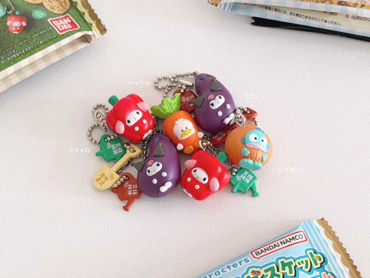 ㅤ 本日発売のサンリオベジタブルビスケット＆チャーム 🍅☆ 可愛すぎ
