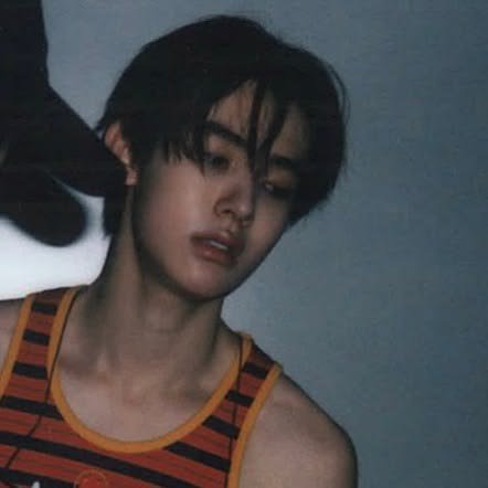 eomyangg's tweet photo. a #keonhyeon few tweets au

Ken(kh) jatuh cinta sama El (sh) si berandal sekolah https://t.co/bVdiVJTl2h