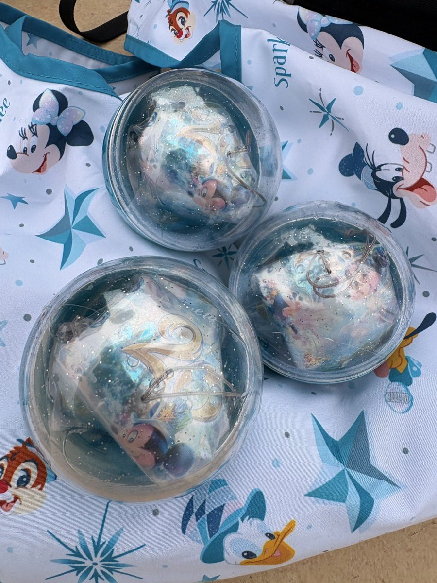 _______oh__'s tweet photo. 【交換】
ディズニーシー カプセルトイ ショッピングバッグ 周年アート シー

譲▶︎20周年
求▶10周年

本日シーにて交換希望です。検索よりお気軽にお声掛けください。 https://t.co/yddW1I6ITC