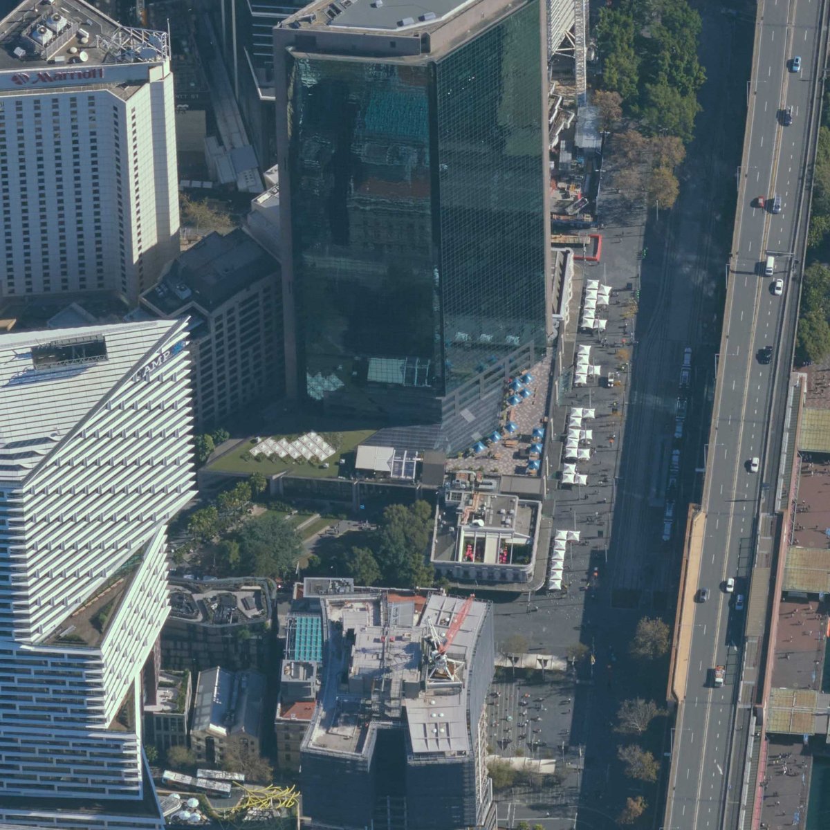 aerometrex's tweet photo. Oblique imagery gives a 45° view from 4 directions, revealing façades, access &amp; context—not just a footprint. Perfect for quoting, assessing sites &amp; tracking change. Less guesswork. No drone. No site visit. Open #MetroMap &amp; see for yourself: https://t.co/G8BSUpTJUr 
#PropTech https://t.co/19AvAvOExQ