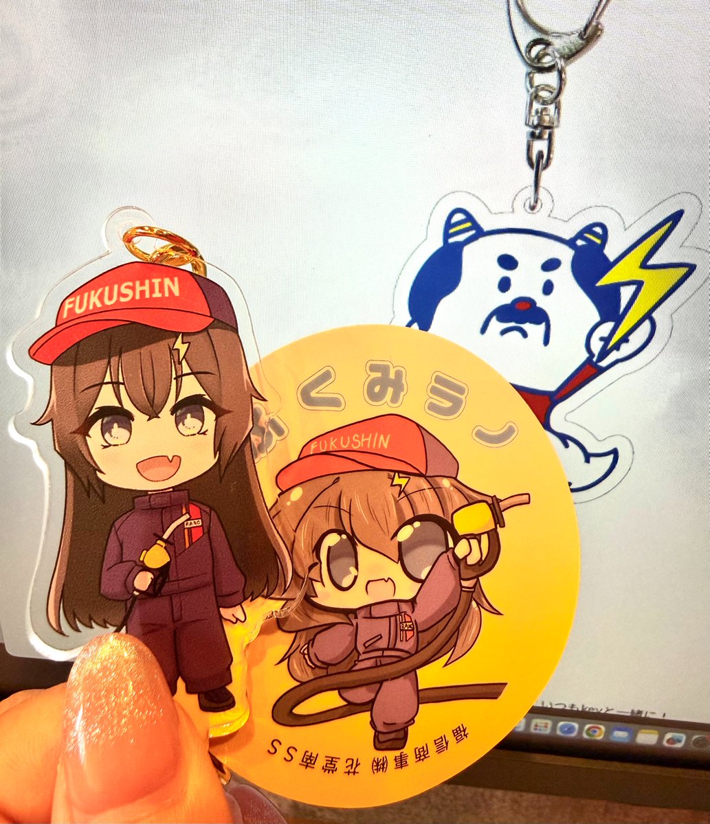 grit_as's tweet photo. こんにちは😄
@fukushin_1212 さんのラノちゃんが、営業さんより届きましたぁ🎁
ありがとうございます😊
めっちゃ可愛いぃ💕
バッテリーマークがうちのキャラクターと似てる🫶
＃ガソスタむすめ https://t.co/F9EFVw6ML3