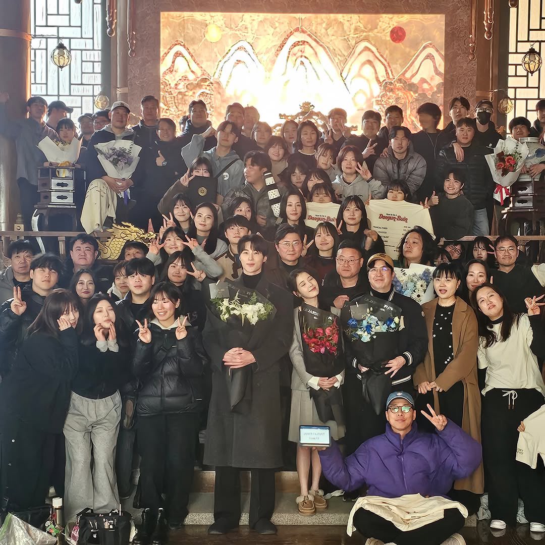 wooseokfiles's tweet photo. perfect crown’s staff instagram update with iu, byeon wooseok, yu subin and lee yeon! https://t.co/dONKUGx5Z0