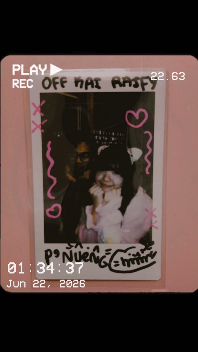 nueng2341382502's tweet photo. ตอนสุ่มคือลุ้นมากว่าจะได้ไหม แต่ขอบคุณพระเจ้าที่ได้ชิลินจริงๆ ปกติสุ่มอะไรแบบนี้จะเค็มๆตลอด แต่รอบนี้หวานฉ่ำเลย ขอบคุณพระเจ้ามากๆเลย มีความสุขสุดๆเลยละ
#me0wCHekiR1N #CHiRin #CHiRinRaify #Raify https://t.co/CJVhh8Fwlf
