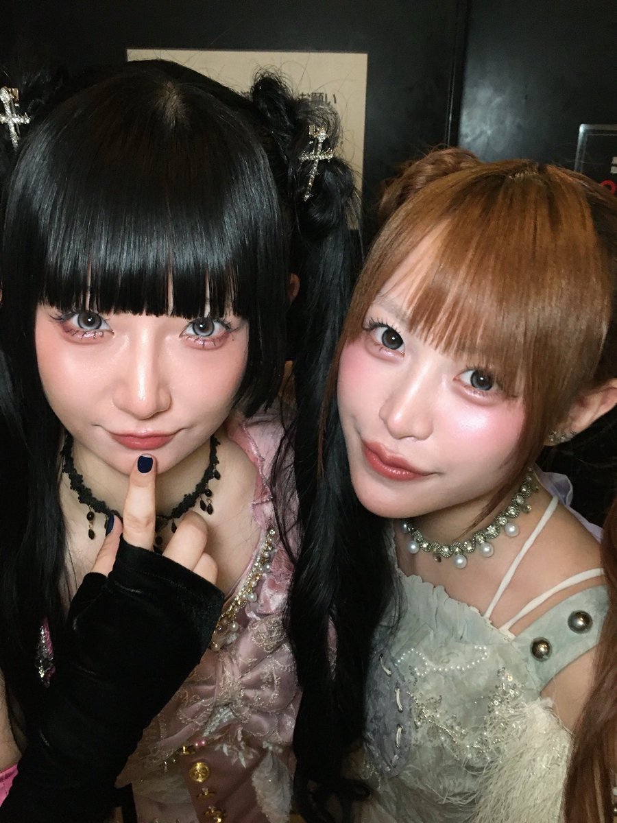 aichaogaoo's tweet photo. 音楽で出会えたなかまたち♡ https://t.co/C06RSpHwCR