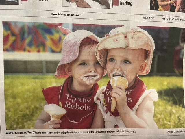 martylyricfm's tweet photo. Most of the ice cream on their faces https://t.co/LhDdWdwCCw