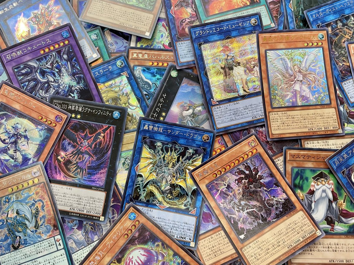 CardFox_'s tweet photo. 👑遊戯王 FINALSALE ストレージ更新です👑

人気のシークレットや汎用カードも入ってます❗️
お探しのカードがあるかも...❓️

#遊戯王OCG #遊戯王 
#CardFox⛩️ https://t.co/7obfDZDD7Q