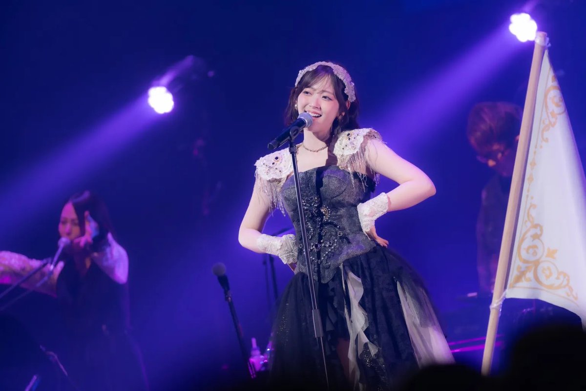 mcz_orz's tweet photo. 鈴木愛理、初の台北ソロ公演で21曲を熱唱　夜市巡りや台湾グルメも満喫 
https://t.co/AHEG1Gb08G
1ブロック目の衣装画像ありがたい。し、やっぱ緊張しまくってたので、全然覚えてなかったわwww https://t.co/oFl2kfl69X