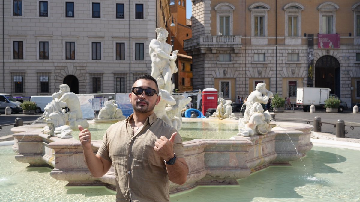 Ta9ma06's tweet photo. 風船飛びました！
今日で43歳に

今年はイタリア🇮🇹のナポリで誕生日を迎えました https://t.co/HDIcUbivQU