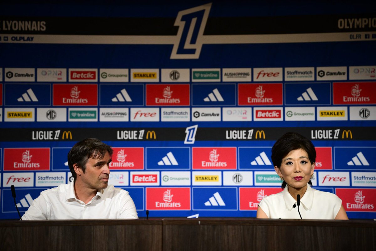 OL__Plus's tweet photo. Face à la #DNCG, l'#OL doit aussi penser vente du club
#VenteOL
(O&L : https://t.co/gzoaBceJWQ) https://t.co/xEdL6Rs5Bt