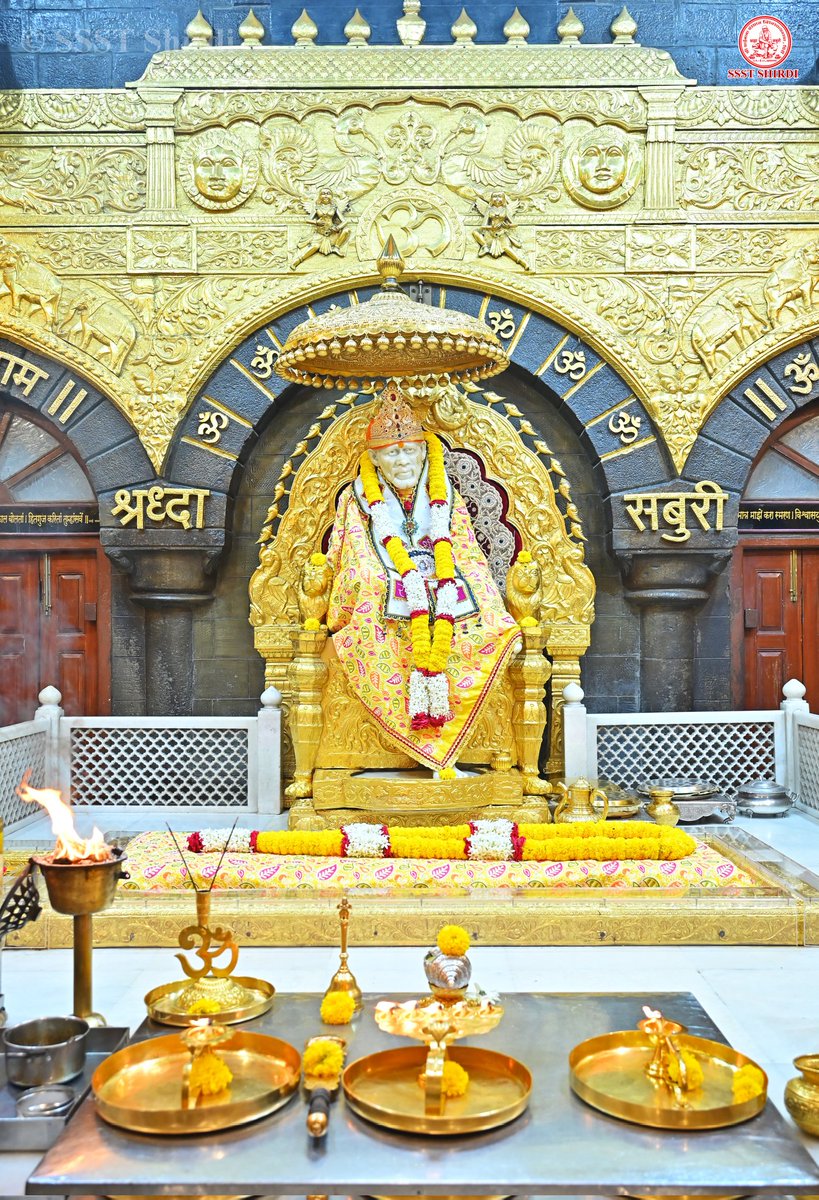 SSSTShirdi's tweet photo. *!! ॐ साई राम !!*
*श्री साईबाबा संस्थान विश्वस्त व्यवस्था,शिर्डी*
*!! ॐ Sai Ram !!*
*Shri Saibaba Sansthan Trust, Shirdi*
≈≈≈≈≈≈≈≈≈≈≈≈≈≈≈≈≈ 
*आरती :- माध्यान्ह आरती*
*सोमवार २२ जून २०२६*  
*Aarti :-Madhyan Aarti*
*Monday 22 Jun 2026* https://t.co/Ev55N4opC5