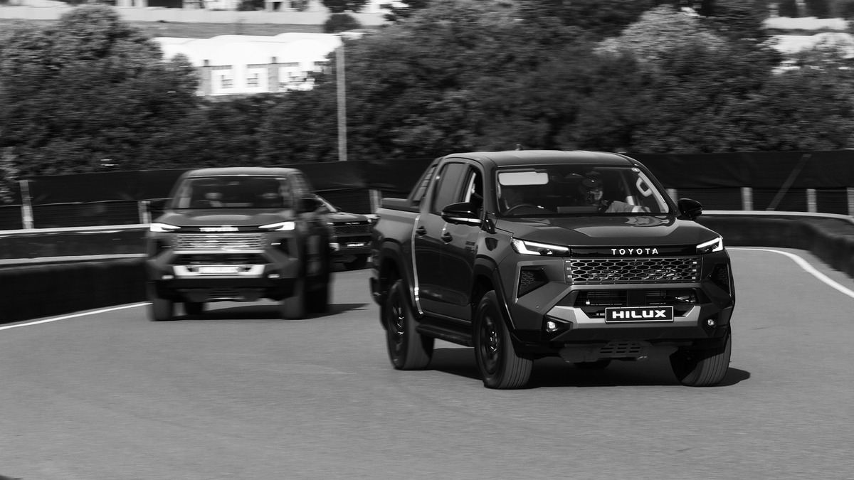 ToyotaSA's tweet photo. There's a new generation of Hilux and it's ready to get to work. Because when there's tough to be done, you don't need a bakkie, you need a #NewGenerationHilux. 

#WhenTheresToughToBeDone https://t.co/IxQIoE5k3g