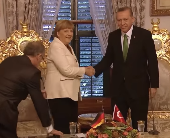 GuyMaleysson's tweet photo. @KateGoesTech https://t.co/puvolUMnt9
https://t.co/puvolUMnt9
Go get yourselves impaled at Sultan Erdogan's, you bunch of inveterate RuSS alcoholics, men and women  @mfa_russia https://t.co/6yebx4ofSa