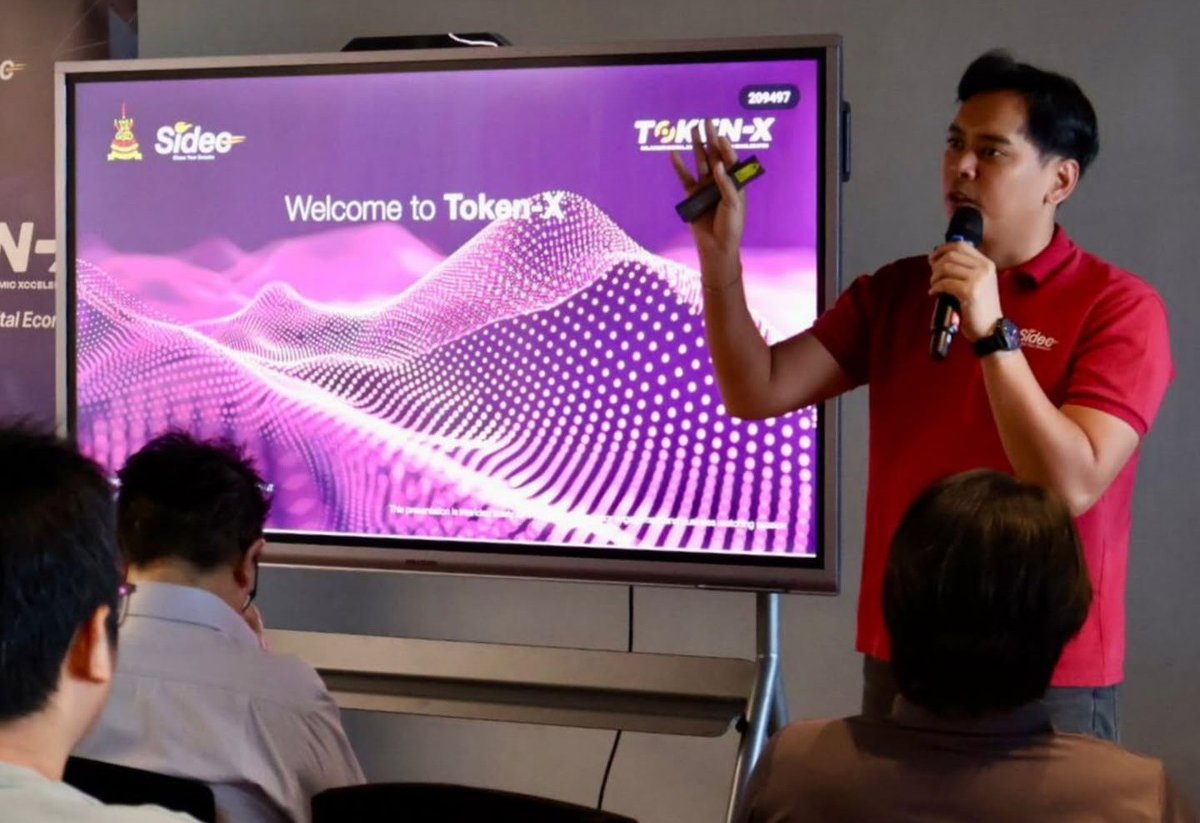 blox_malaysia's tweet photo. BLOX has been selected as a participant in Token-X — a 12-week blockchain accelerator programme by @sidecmy, under Selangor's digital economy agenda hosted at @ccacc_hub.
 
We'll be developing and validating our MYR-backed settlement infrastructure throughout the programme.
More updates to come. 🇲🇾

#TokenX #SIDEC #Fintech #Malaysia #MYRC