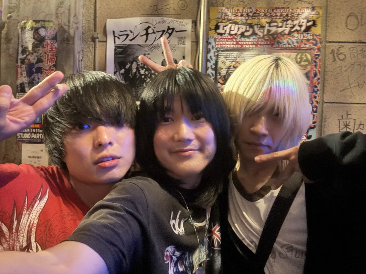 fumito_goto_'s tweet photo. くっつくパピー、マジで呼んでくれてありがとう

大好きな友達だー！またすぐ会いたいな https://t.co/qtcrPd8FNy