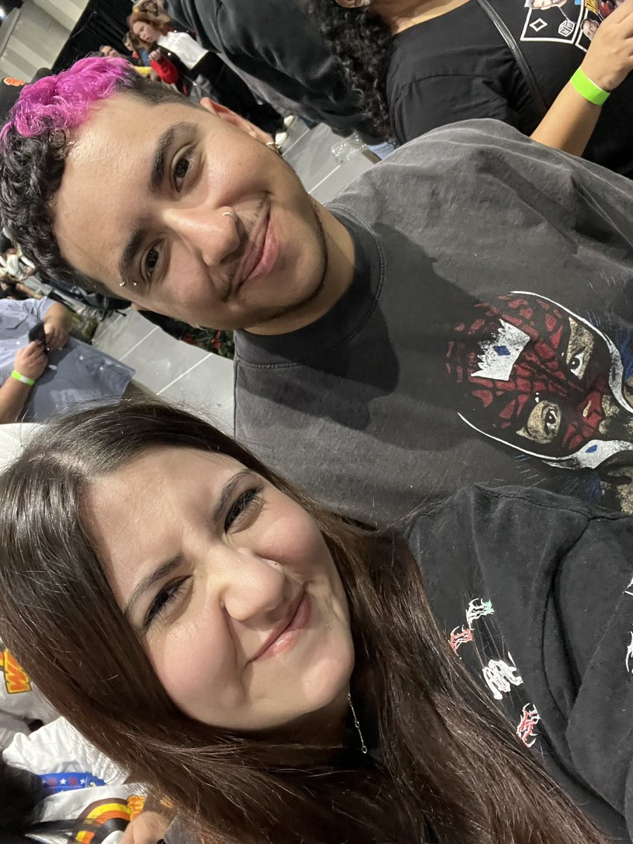 punkheat's tweet photo. HAPPY BIRTHDAY EMBERCITA, you’re literally one of my favorite people on here. Thank you for always being there for me. You truly mean sm to me and I’m forever grateful to have met you. I’ll always be here to defend you from the weirdos I LOVE YOU SO MUCH❤️❤️ https://t.co/FCKcXlKbDi