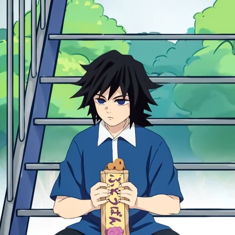 azthaw's tweet photo. これ食べるのかよ、可愛すぎだろ
（キュートアグレッション起る手前） https://t.co/EhJGtq9mud
