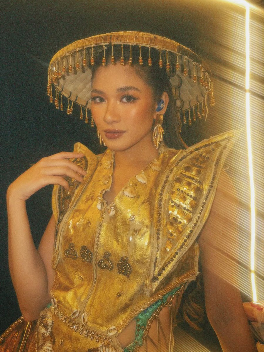 aiahsblue's tweet photo. AIAH SOBRANG KATIPUNERA ❤️‍🔥

📸: theresa_padin ig post https://t.co/qaUzfvZxZ9