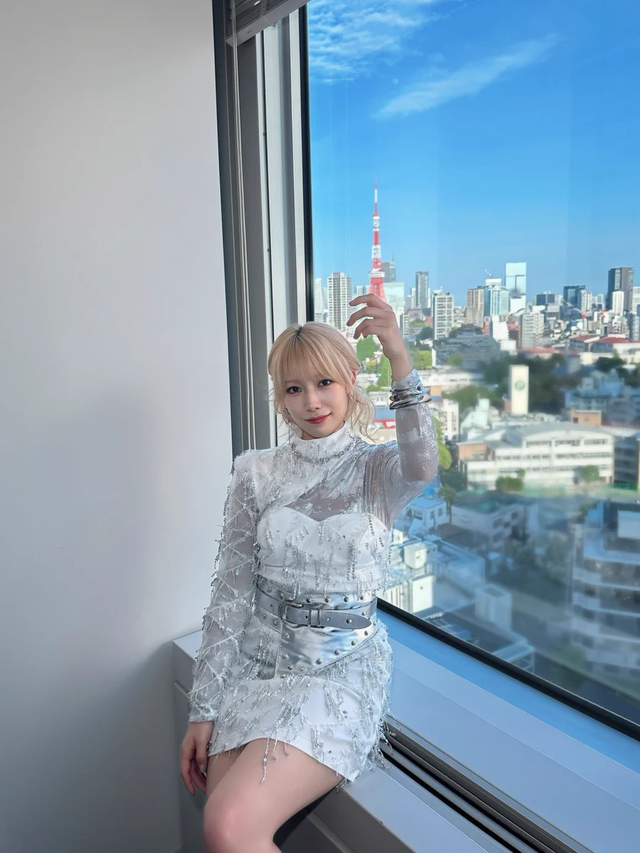 サミット インターナショナル サウナ ユリコシルエット リリー