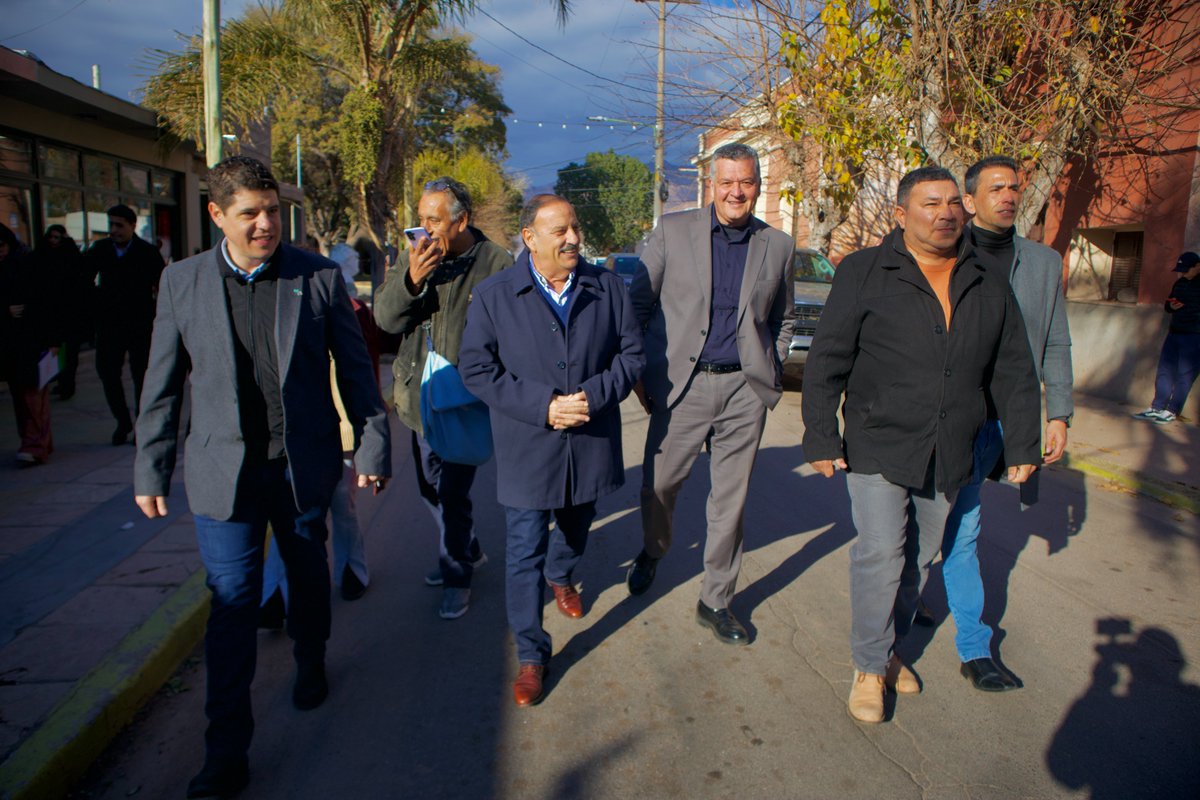 GustavoAnibalL1's tweet photo. 🌵🌄Este gobierno, a través de la gestión incansable de @QuintelaRicardo, logró incorporar a la discusión del Norte argentino la potencialidad de La Rioja como destino de calidad por su patrimonio cultural, sus bellezas naturales y sus obras de infraestructura turística. Con esta nominación de Sanagasta a la distinción de Best Tourism Village de la ONU, entendemos que La Rioja tiene un futuro para su pueblo de la mano de nuestra historia, nuestra cultura y nuestros paisajes.