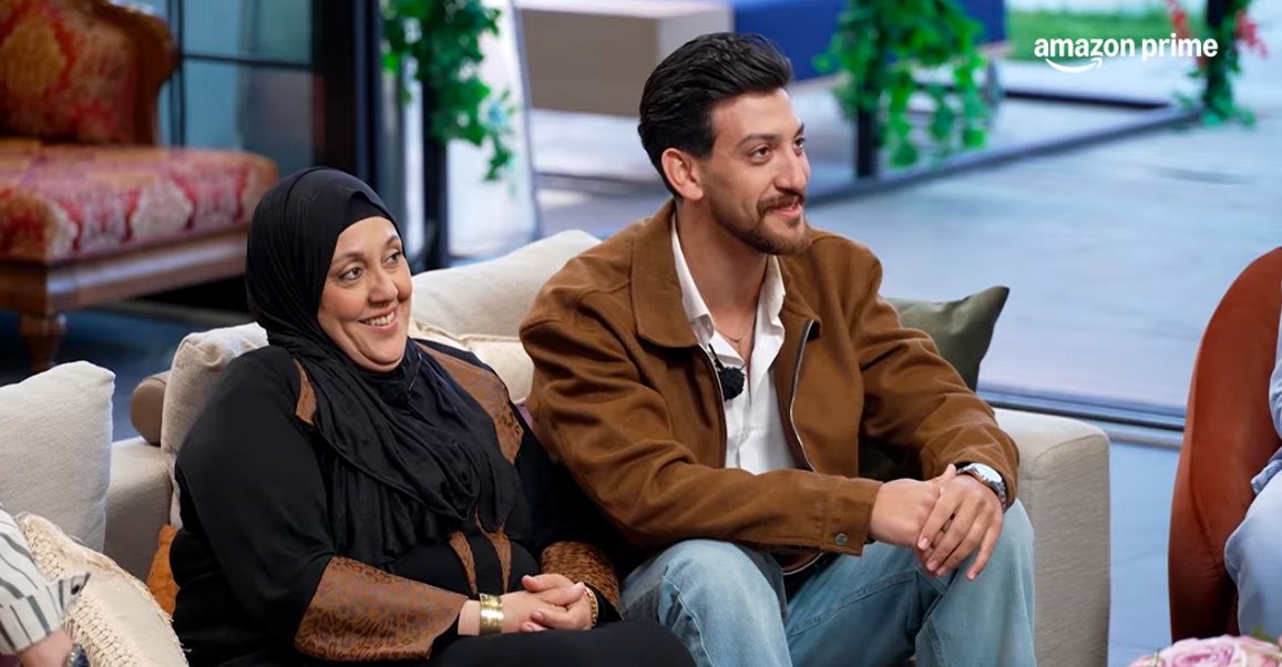 Adh7t's tweet photo. ام مصطفى فوق التقيييم ❤️
لكن مصطفى تقيمي له 10/4 
الاوتفت 10/6 
يتكلم قبل يفهم صراحه شفت جلسته مع العيال وعطاني انطباع يحب الشوو https://t.co/CJUe7pcCLv