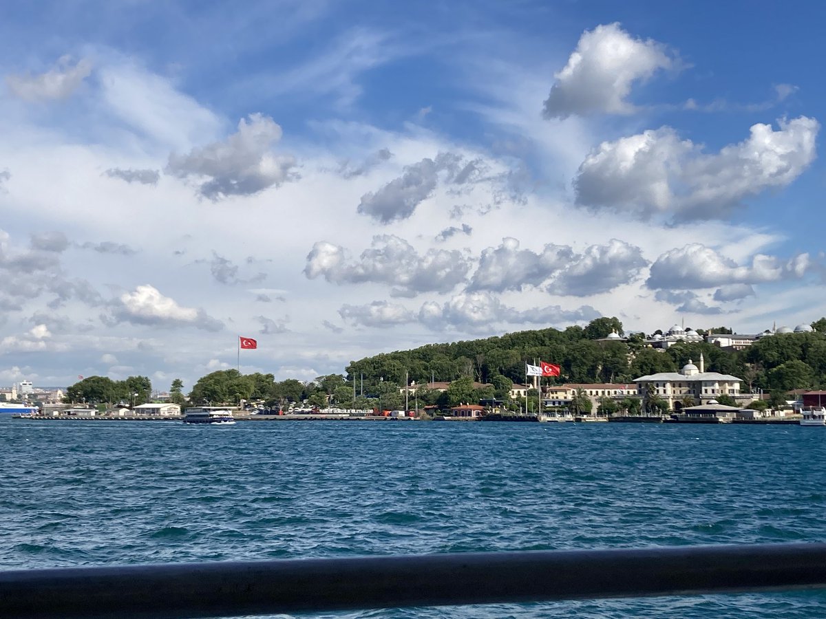 YDutolu's tweet photo. #Haliç manzaraları https://t.co/s66vmdiyEH