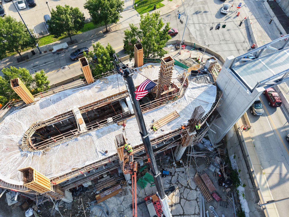 prusconstruct's tweet photo. As we celebrate Independence Day week and America's 250th anniversary, we're honored to fly a flag with an incredible story. Once flown aboard a C-130 carrying wounded U.S. service members, it now flies over our I-71 Bridge project. #America250 #FourthOfJuly #PrusConstruction https://t.co/gtwgMMBCvR