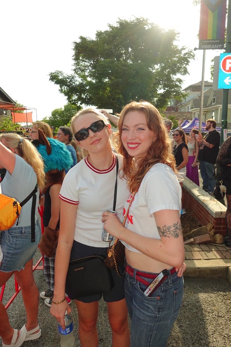 norarose28's tweet photo. Happy Pride fellow faggots 😋🏳️‍🌈 https://t.co/kdxh8IBc2b