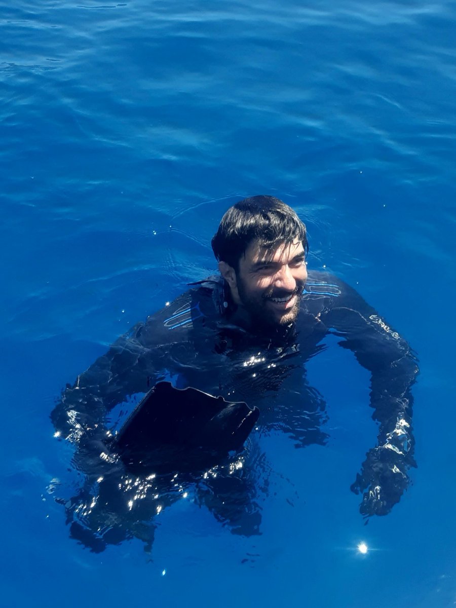 magazin_press's tweet photo. Oyuncu Engin Akyürek, dalış yaptığı anları paylaştı.

#enginakyürek #magazin #sondakika #magazinhaberleri https://t.co/VGpkHlxAX1