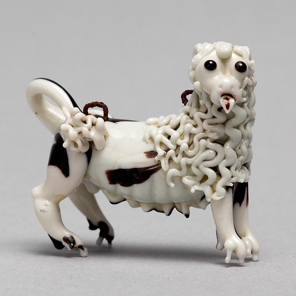 vintagestuff4's tweet photo. I don't know who the artist is, but I believe he did his best.🐩

Glass lion figurine
Innsbruck, Austria
1570-1590 https://t.co/KJOCyMqV48