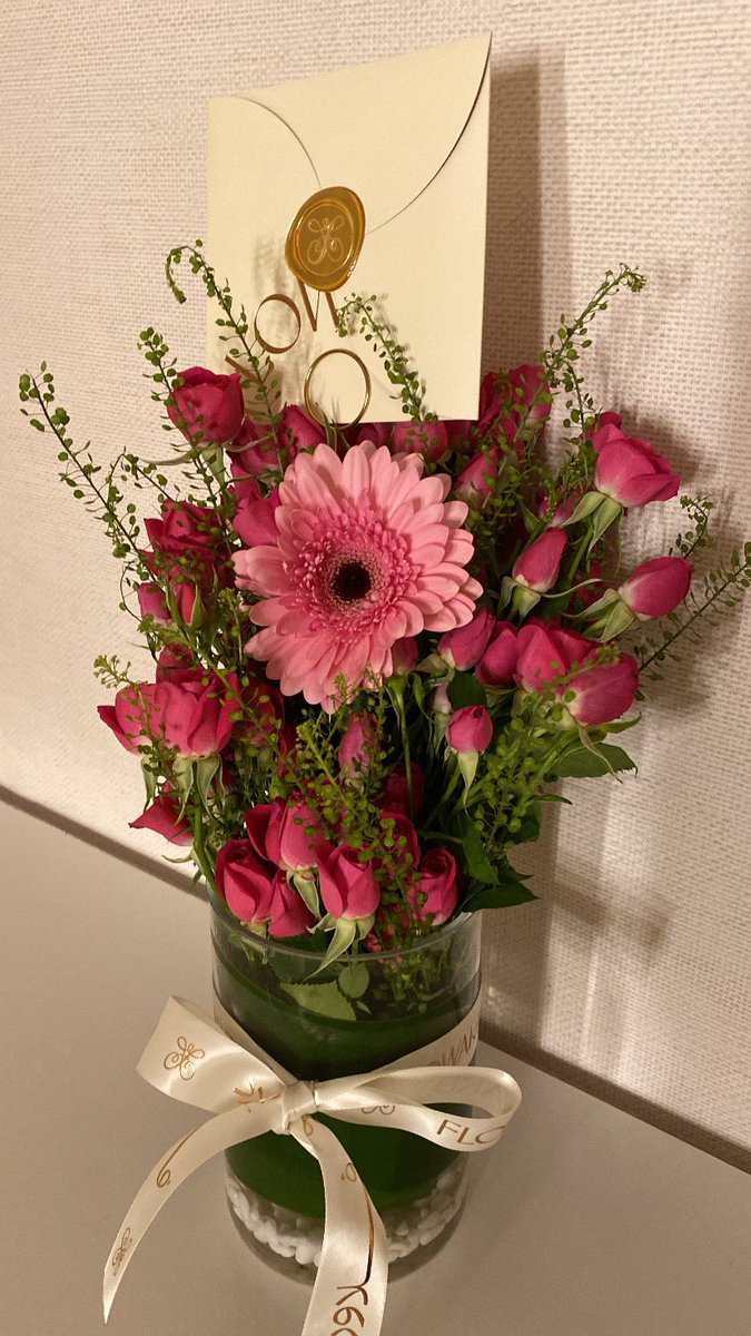 qslva0's tweet photo. made my whole week😢🤍🤍 https://t.co/O5pAmeBeI4