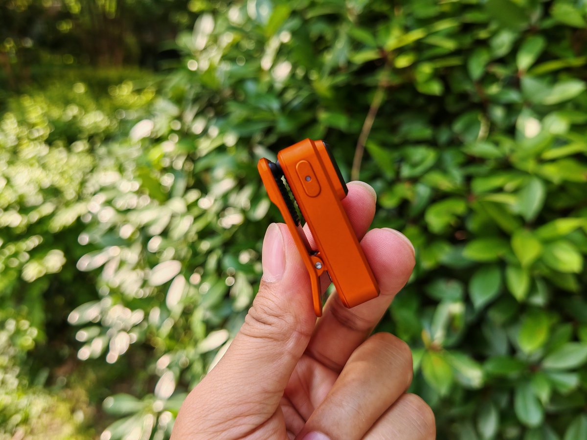 SavBoston's tweet photo. Just unboxed my new portable wireless charger — it’s way slimmer and faster-charging than I expected! No more low battery panic on my weekend trip https://t.co/uWQU2kXeCU
