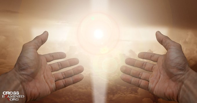 Sebas_Pax2's tweet photo. Dice la Biblia que la sabiduría de este mundo es necedad, porque todo lo que se sepa de este mundo es mera vanidad que tarde o temprano pasará, pero la sabiduría del amor de Dios es eterna para el corazón que lo lleva y este amor no tendrá final. https://t.co/aWOHxZpRnh