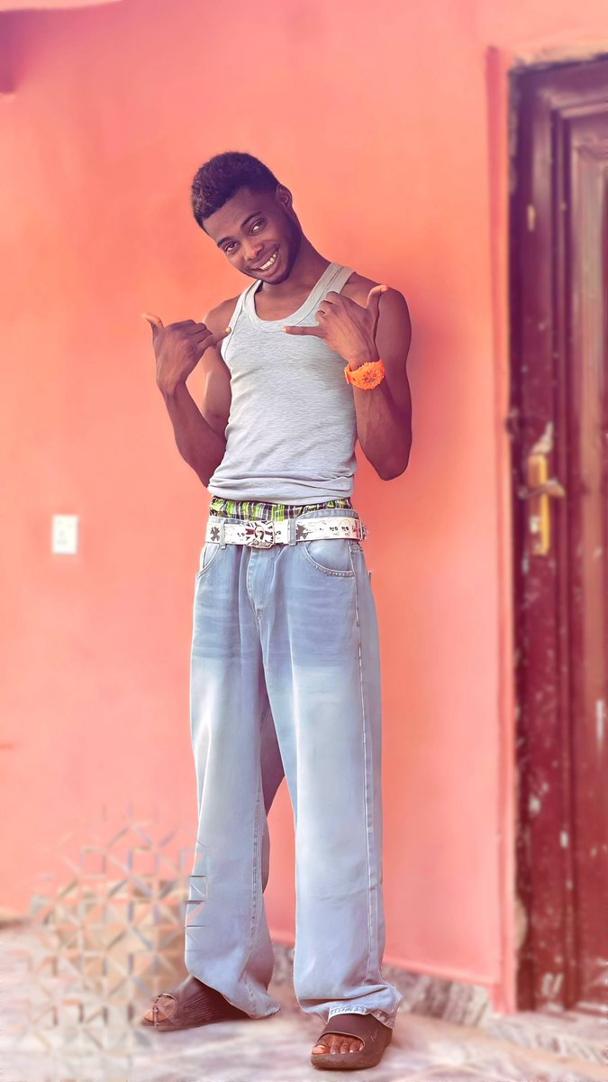 dc_risky1's tweet photo. “Don’t ask me to take you serious when your last move was a joke.”
#Fyp #youngboy #otfrisky https://t.co/YeqUPoDb0j