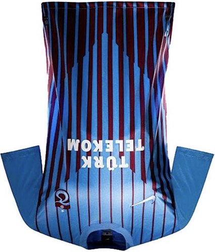 MEGCYBER_'s tweet photo. @Besiktas @nikefootball - 12/13 Trabzonspor formasını al
- deseni seç 
- Ctrl basılı tut 
- mause tekerleğin ileri yönde cevir (%175 büyült)
- desene basılı tut sağ alta sürükle 
- maviyi beyaz renk yap
- bordoyu siyah renk yap 
....

Hayırlı olsun olsun Beşiktaş 2026/27 sezonu forması 

Utan Nike utan https://t.co/x11H4mwQsj