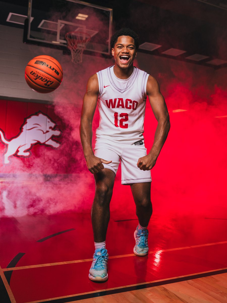 CoachListach's tweet photo. #TABCShowcase Impact Performer 
Lane Jones - 2028 Guard  

vs. Woodrow Wilson
22pts
7reb
7stl
2ast

vs. Timber Creek
11pts
8reb
3stl 
3ast

🚨 GREAT STUDENT - 3.9 GPA
🚨 Distirct 16 5A All-District Honors

@Tabchoops @LaneJones0 
@RcsSports @djones8301 @GDayHoopScout
@bigsloan32 https://t.co/EpF4HotU22
