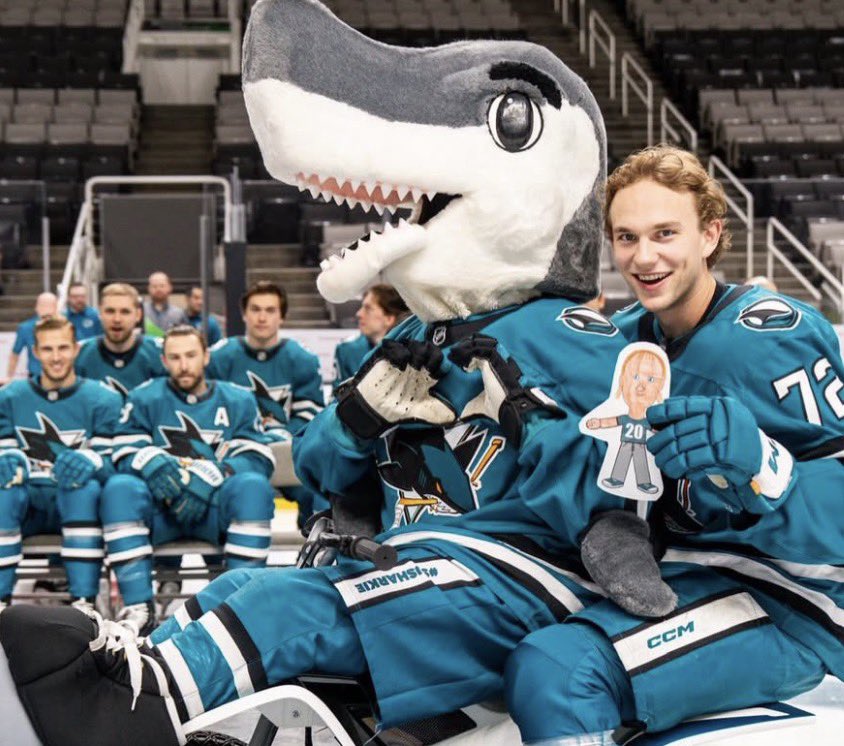 sharkssource's tweet photo. 📸 William Eklund’s final Sharks post 😕 

Good luck in Ottawa, Eky! https://t.co/gmwPLz6RsK